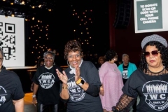 Full-Circle-of-Friends-Cooleysvideo.com-128