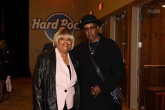 Full-Circle-of-Friends-Cooleysvideo.com-28