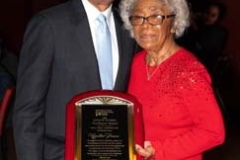 Full-Circle-of-Friends-Cooleysvideo.com-403