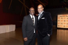 Full-Circle-of-Friends-Cooleysvideo.com-424